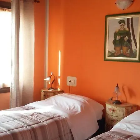 Alloggi Alba *